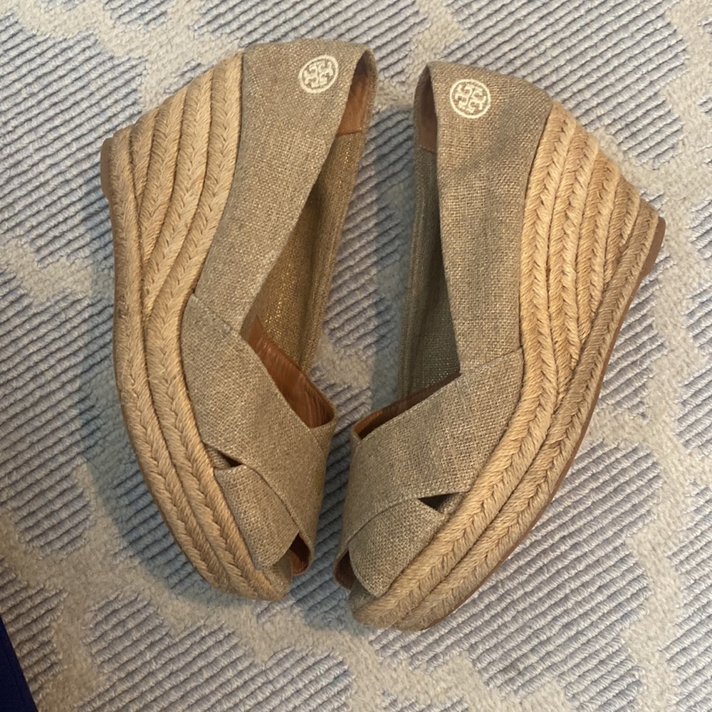 Tory Burch wedge sandals - size 9B